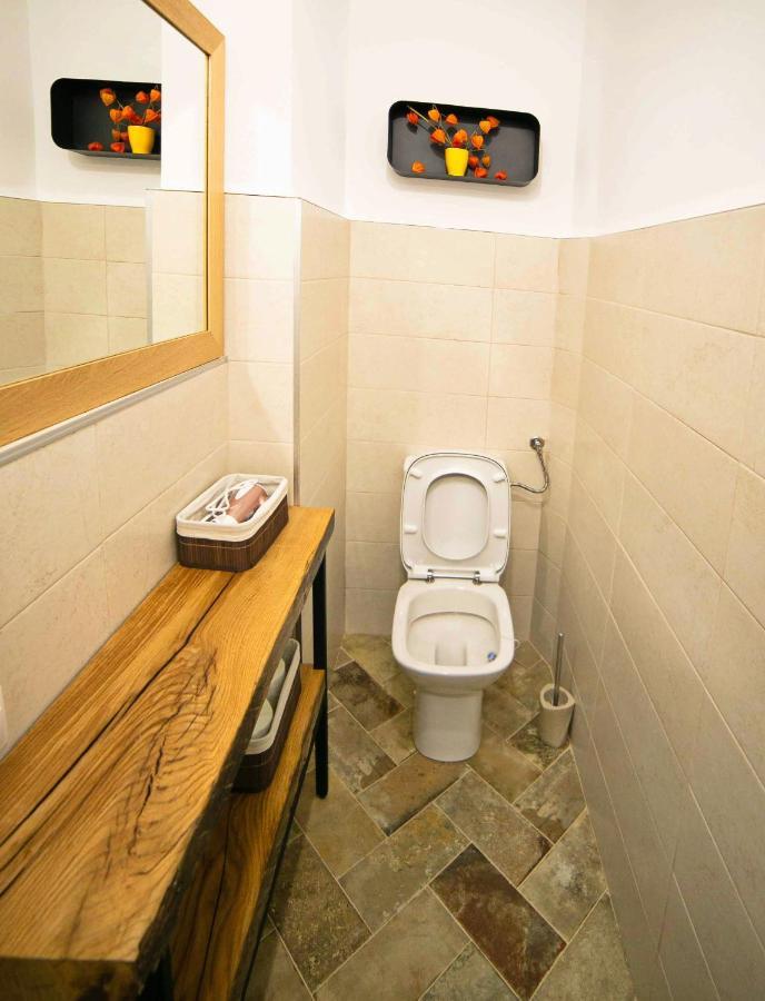 Jasmine Serenity Apartment - Central, Behind Black Church Braşov Extérieur photo