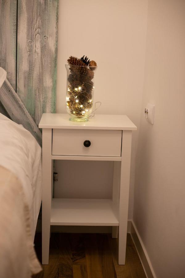 Jasmine Serenity Apartment - Central, Behind Black Church Braşov Extérieur photo